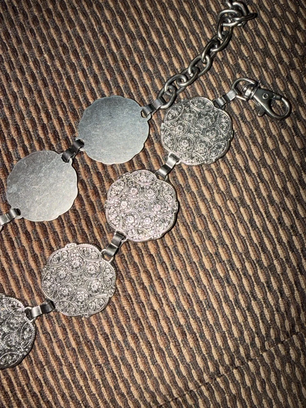 Y2K silver tone disc metal belt